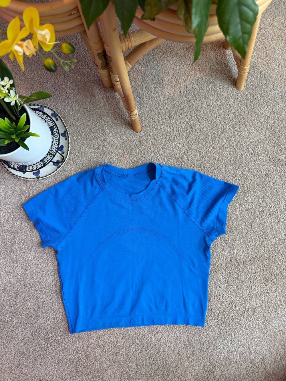 lululemon athletica Bright Blue Cropped Swiftly Tee